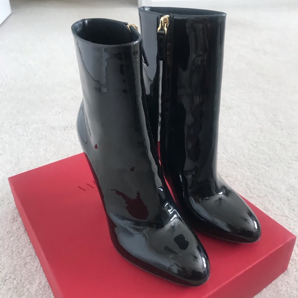 Valentino Rockstud patent booties